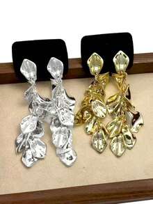 Betykuku 1 Pair Baroque Style Petal Pendant Earrings - Silver - View 5