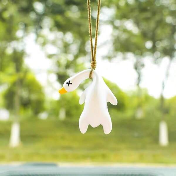 1pc Cute Changeable Color Roasted Duck Shaped Hanging Decor, Suitable For Car, Backpack And Other Creative Uses