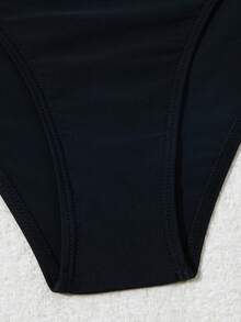 2pcs Women's Fashion Surfing Graphic Print Bowknot Strap Bikini Swimsuit Set - White - View 2