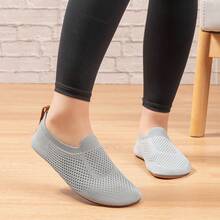 SOSENFER Men's Loafers. Versatile Soft-Soled, One-Footed, Breathable Men's Shoes - Light Grey - View 1