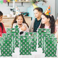 10/30/50 件足球礼品袋足球零食袋塑料足球派对礼品袋足球零食袋适用于运动队活动生日足球主题派对用品，可重复使用的生日礼品袋 - 彩色 - 查看 10