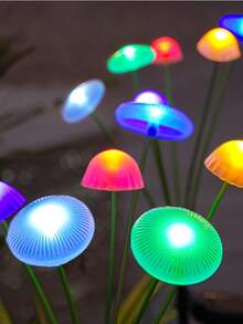 六头太阳能水母蘑菇灯，带智能光传感器和自动调光功能 - 创意户外装饰，适用于草坪、露台、花园、小径和圣诞派对