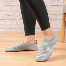 SOSENFER Men's Loafers. Versatile Soft-Soled, One-Footed, Breathable Men's Shoes - Light Grey - View 3