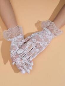 1 双女士白色蕾丝边性感短手套，新娘婚礼手套 - 白色 - 查看 2
