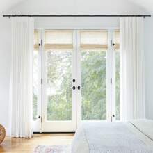 1 Pieza - Barra de cortina/barra de ducha negra con soportes de instalación fácil, longitud ajustable, barra de metal de 0.63 pulgadas de diámetro, perfecta para la decoración moderna del baño, adecuada para cortinas y persianas ligeras en el baño, sala de estar, dormitorio, cocina y talla grande accesorios de baño de decoración de otoño Regreso a la escuela