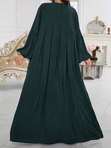 1 chiếc áo choàng màu trơn có thiết kế xếp ly ở ngực và tay áo, áo choàng Abaya thời trang đa năng thích hợp cho thường ngày, giải trí, cầu nguyện - Màu xanh lá cây đậm - Xem 2