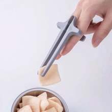 1 个/4 个懒散零食夹不脏手，手指筷子，防滑薯片夹，用于玩游戏和吃零食，适合男士、女士、年轻人和老年人在家或聚会时分享零食 - 彩色 - 查看 17