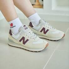 New Balance 女款 574 系列复古跑步鞋，低帮休闲运动鞋 WL574RCF - 米色 - 查看 6