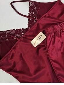 PIJAMA SATIN SHORT ROMANTICA CON DETALLES ENCAJE - Granate - Ver 4