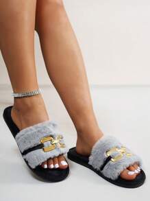 Women's Chic Metal Buckle Decor Non-Slip Rubber Sole Slippers, Casual Fashionable Gray Fluffy Plush Flat House Slippers For Summer