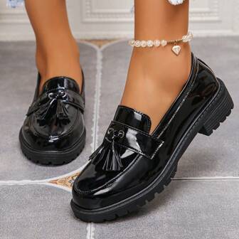 Women's Black Comfort Flats Casual Shoes, New Design