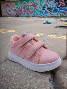 Simple Versatile Kids' Sports Sneakers - Pink - View 1