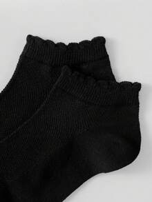 5 Pairs Kids' Solid Color Breathable Lace Trim Ankle Socks, Classic Style, Skin-Friendly Soft Comfortable, Casual Sports, Versatile, Odor-Resistant, Suitable For Daily Wear, Holidays, Back To School