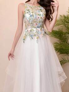 3D花卉新娘婚纱露背彩色拍摄礼服长裙2025年毕业礼服 - 米色 - 查看 5