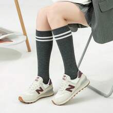 New Balance 女款 574 系列复古跑步鞋，低帮休闲运动鞋 WL574RCF - 米色 - 查看 4