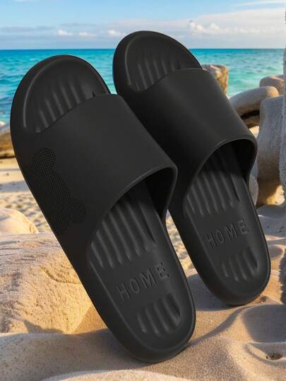 Nouvelles sandales de mode d'été, fabriquées en matériau EVA, antidérapantes, résistantes aux odeurs, légères et à la semelle souple, confortables pour la maison/la salle de bain, design imprimé avec lettres d'ours personnalisées, convenant aux hommes et aux femmes, usage casual intérieur/extérieur, vacances à la plage