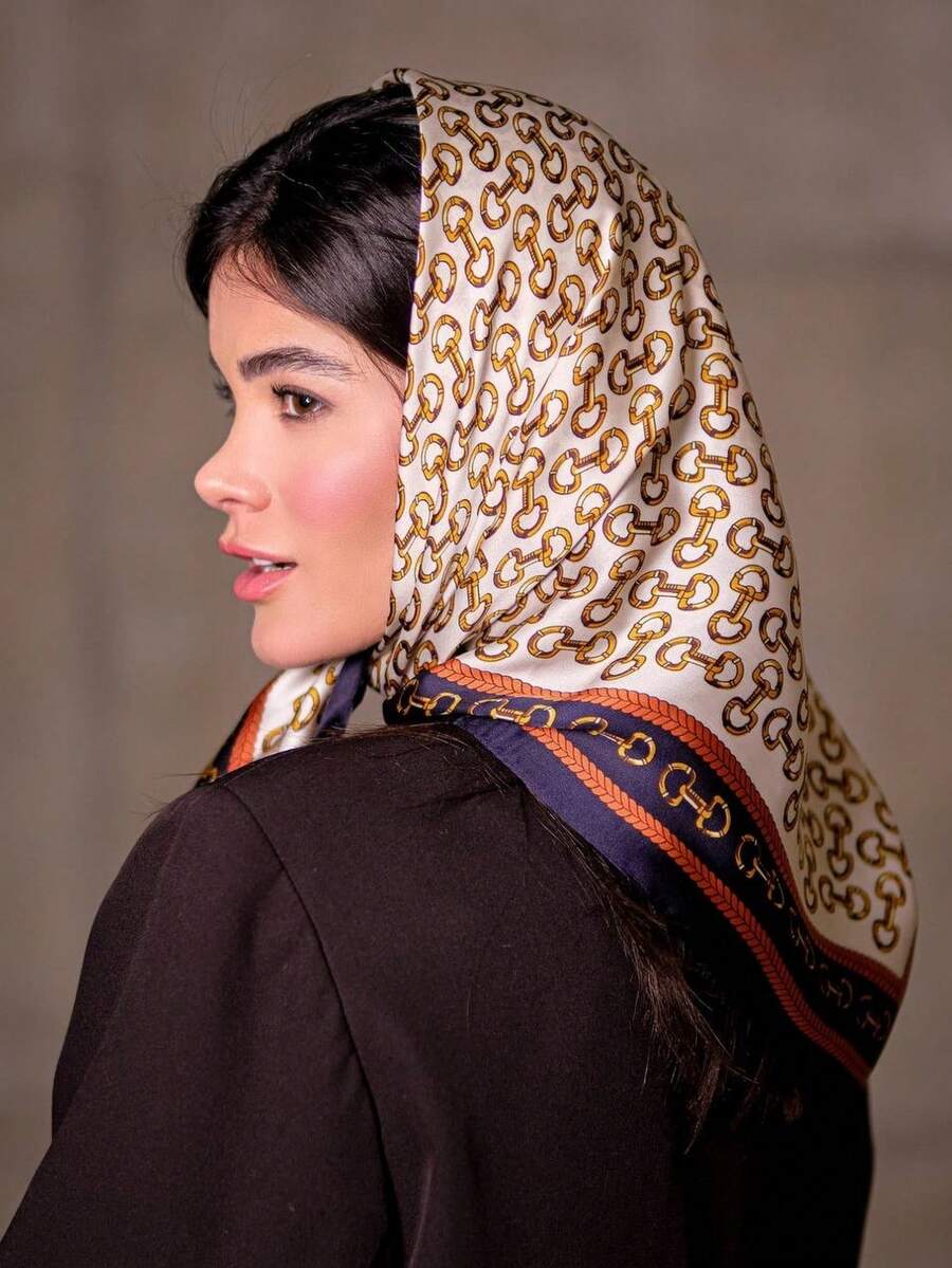 1pc Women Luxury Retro Chain Print 27.5in (70cm) Square Scarf, Versatile Fashion Accessory Headscarf, Suitable For Daily Wear, Beach Holiday - Khaki Blue - View 1