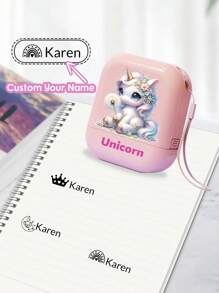 1 Timbro con nome personalizzato + 100 adesivi con nome, timbro con nome personalizzato per abbigliamento impermeabile, timbro con firma personalizzata per timbri con nome con corda, timbro con nome personalizzato e ricaricabile, timbri per firmare il nome, stampa grafica, atmosfera calda, rinfrescamento autunnale per la casa, armonia domestica