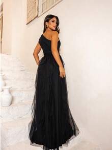 One-Shoulder Layered Bridesmaid Prom Dress - Black - View 1