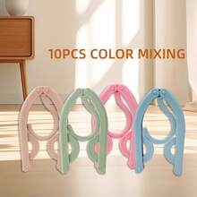 10-Piece Fold-Out Hanger, Designed For Travel, Lightweight And Easy To Carry, Keeps Clothes As Straight As New. Good Things To Get Around! 10 Foldable Hangers That Fold And Store For Your Journey - Multicolor - View 5