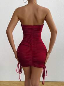 1 pieza Vestido mini ajustado de estilo europeo sexy con pliegues, vestido de tirantes de verano de moda con ajuste ceñido