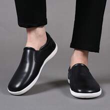 Men's Casual Loafers Comfort Wide Toe Soft Daily Walking Sneakers Classic Slip On Shoes - Black - View 4