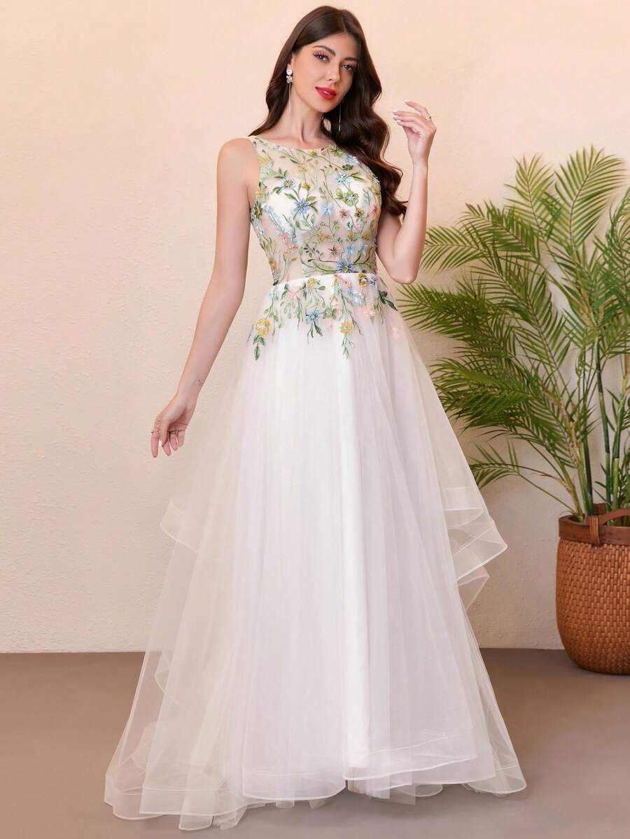 3D花卉新娘婚纱露背彩色拍摄礼服长裙2025年毕业礼服 - 米色 - 查看 1