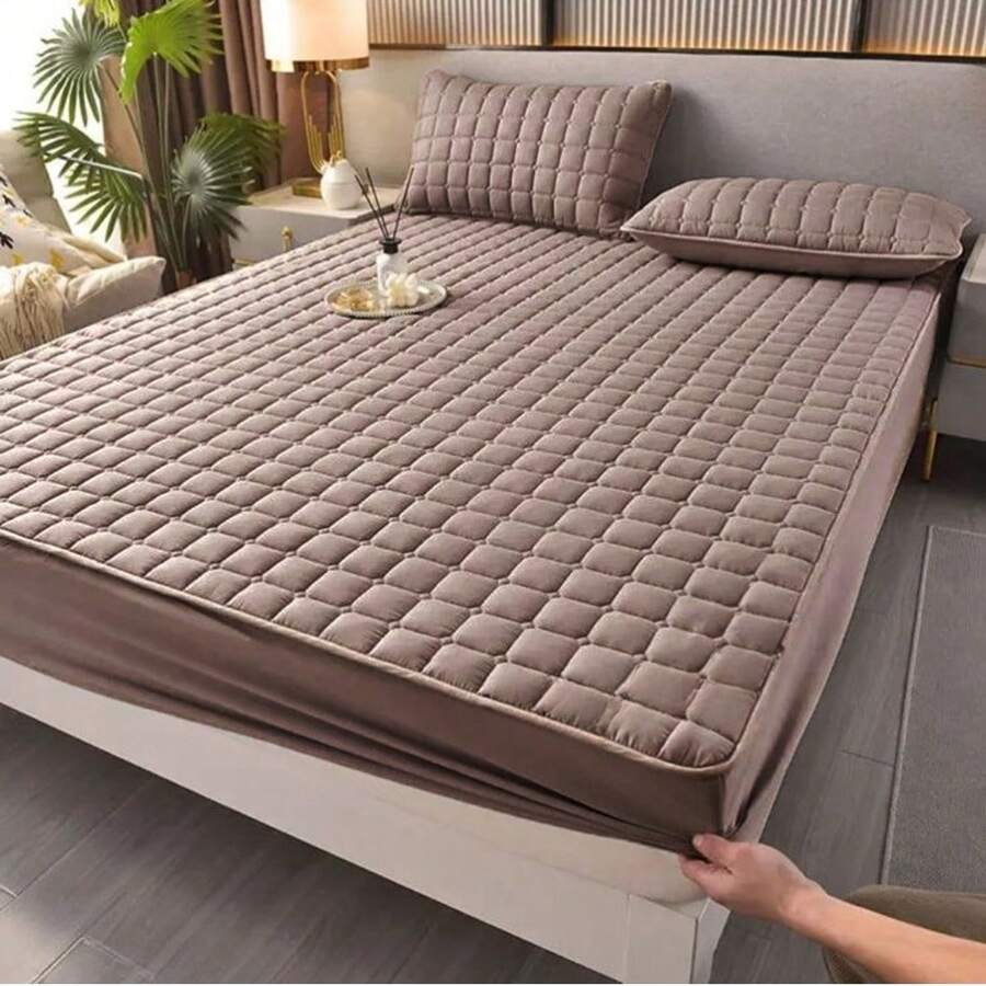 Waterproof Quilted Mattress Protector Cover With Elastic All Around