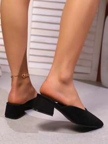 Mulas de tacón alto para mujer con punta puntiaguda y slip-on, pantuflas de tacón bajo para exterior, tallas grandes