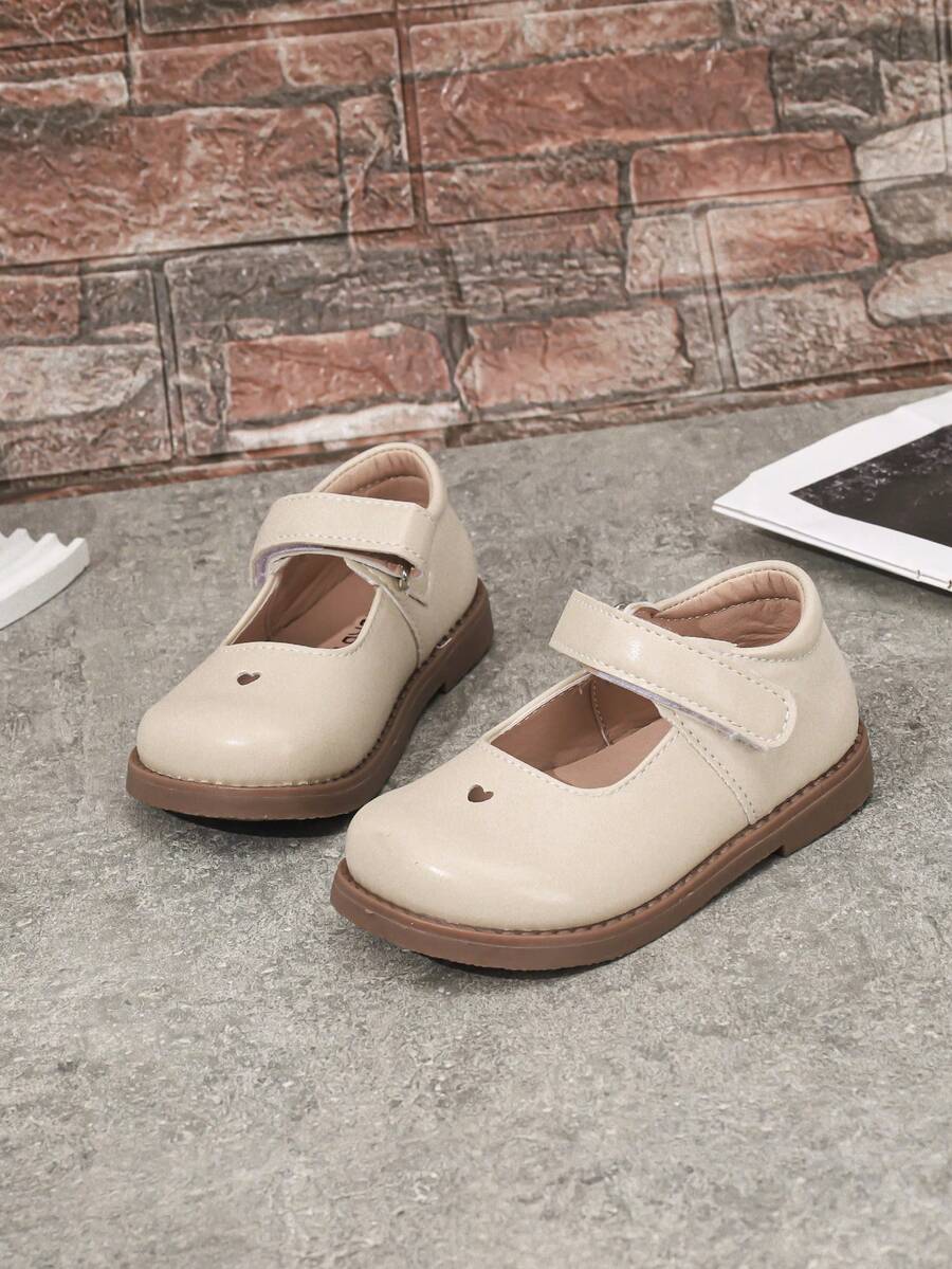 Cute & Retro Mary Jane Shoes: Adorable Yet Comfortable - Beige - View 1