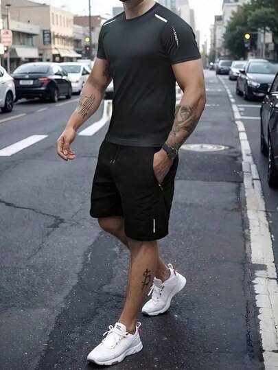 Conjunto de camiseta de manga corta y pantalones cortos de seda de hielo con estampado para hombres, ropa deportiva casual transpirable y de secado rápido, parte superior y pantalones hasta la rodilla para gimnasio/correr, verano