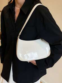 纯色极简拉链单肩包，时尚新月形包，拉链单肩包，仿皮纯色钱包，酒红色内衣收纳袋，理想的新年礼物，时尚酒红色内衣收纳袋