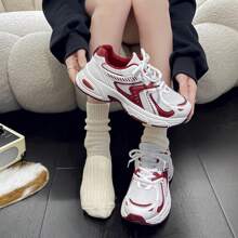 New Arrivals Casual Sports Shoes, Chunky Sneakers, Couple Footwear, All Season