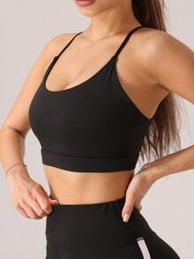 1pc Women Strappy Racerback Yoga Sports Bra With Removable Pads, Shockproof Wireless Fitness Bra