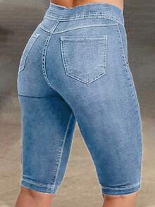 Women Button Closure Waist Casual Denim Shorts - Light Blue - View 3