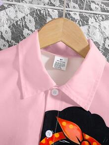 Camicia in tessuto leggero e traspirante, a maniche corte con bottoni, con grafica di ritratto cartoni animati, casual e alla moda per ragazze pre-adolescenti, adatta per l'uso estivo e all'aperto - Rosa - Visualizzare 3