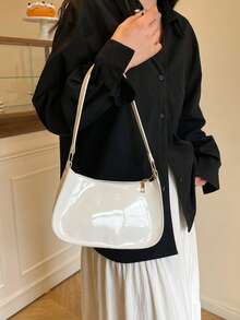 纯色极简拉链单肩包，时尚新月形包，拉链单肩包，仿皮纯色钱包，酒红色内衣收纳袋，理想的新年礼物，时尚酒红色内衣收纳袋