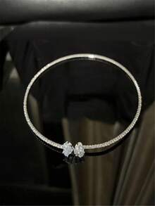 Stylish Rhinestone Choker Necklace With Neckline Accent, European And American Style - Silver - View 2