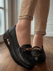 女士黑色水钻链条装饰厚底乐福鞋，优雅手工真皮鞋，户外金属扣套脚鞋，厚底休闲鞋 - 黑色 - 查看 3