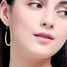 Red Exquisite Rotatable Gift Box, Paired With Women's Exquisite Earrings And Elegant Accessories, Suitable For Giving To Girlfriends, Mothers, Christmas, Valentine's Day, Mother's Day, Birthdays, Party Gifts, Giving Her The Best Gift