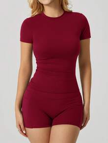 Women's Fashion Round Neck Short Sleeve T-Shirt And Side Pocket Christmas Sports Shorts Set Summer - 紅色 - 查看 4