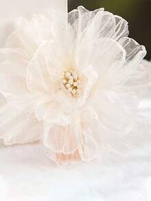 2pcs/Set Bohemian Minimalist White Mesh Flower Hair Clips - Elegant Ruffle Petal Design, Sweet Floral Hair Accessories Suitable For Casual, Travel, Daily Wear - White - View 3
