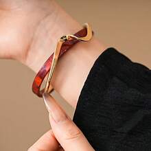1pc Women's Double Layer Open Bangle Bracelet, Simple Versatile Fashion Retro High-End Accessory - Burgundy - View 5