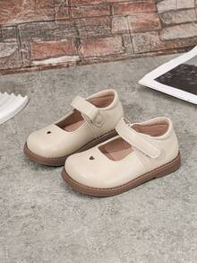 Cute & Retro Mary Jane Shoes: Adorable Yet Comfortable - Beige - View 2
