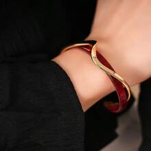 1pc Women's Double Layer Open Bangle Bracelet, Simple Versatile Fashion Retro High-End Accessory - Burgundy - View 2