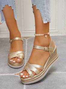 女士夏季新款经典厚底坡跟凉鞋，波西米亚白色交叉带露趾休闲厚底高跟度假凉鞋 - 金色 - 查看 5