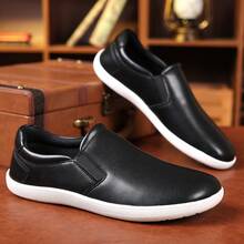 Men's Casual Loafers Comfort Wide Toe Soft Daily Walking Sneakers Classic Slip On Shoes - Black - View 3