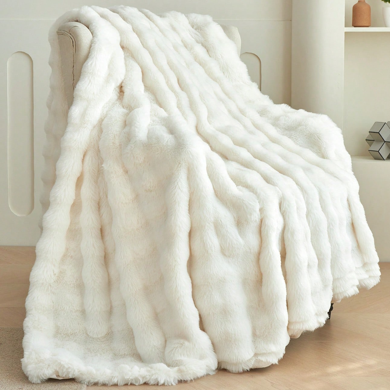 Pieza Manta de piel de conejo blanca cómoda, de piel sintética suave y cálida, de estilo lujoso, adecuada para la sala de estar, el dormitorio, el