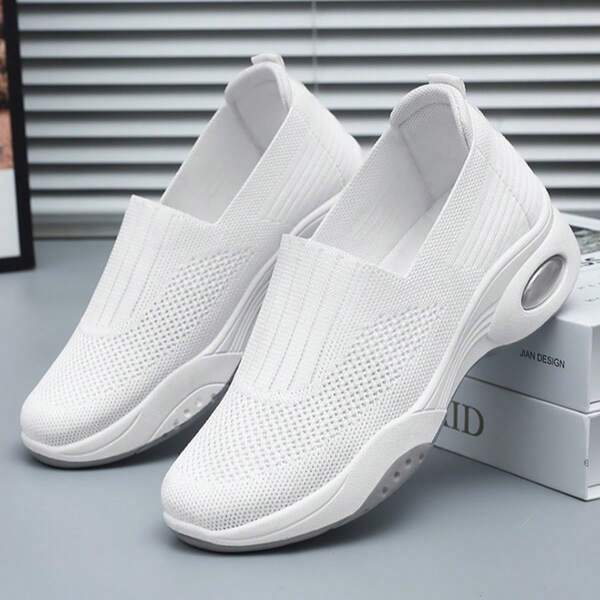أحذية رياضية كاجوال بدون كعب للنساء، فائقة الخفة، شبكية العلوي، موديلات جديدة لصيف 2025 مقاسات كبيرة الحجم
