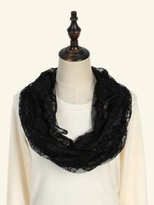 1件时尚纯色蕾丝三角头纱，轻盈花卉刺绣镂空披肩围巾，适合教堂祈祷、婚礼头纱、新娘头纱、秋季女装、情人节配饰